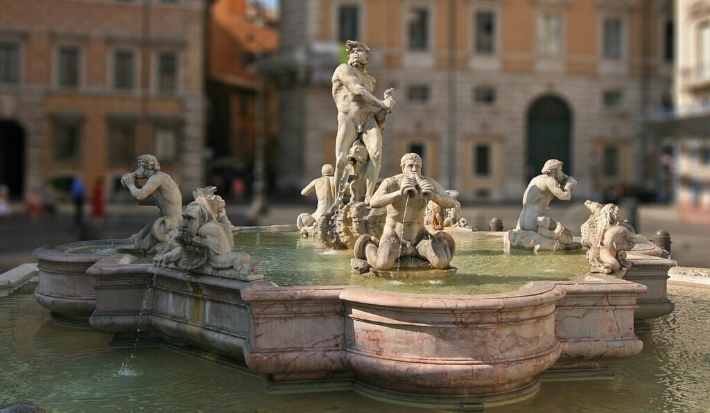 Fontana-del-Moro.jpg