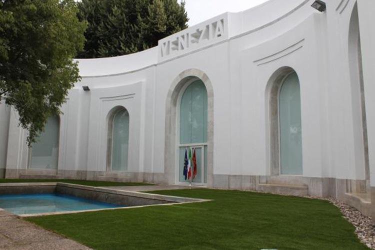 A Bienal de Veneza - Pavilhão de Veneza