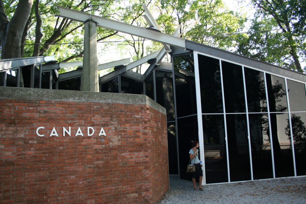 A Bienal de Veneza - Pavilhão Central