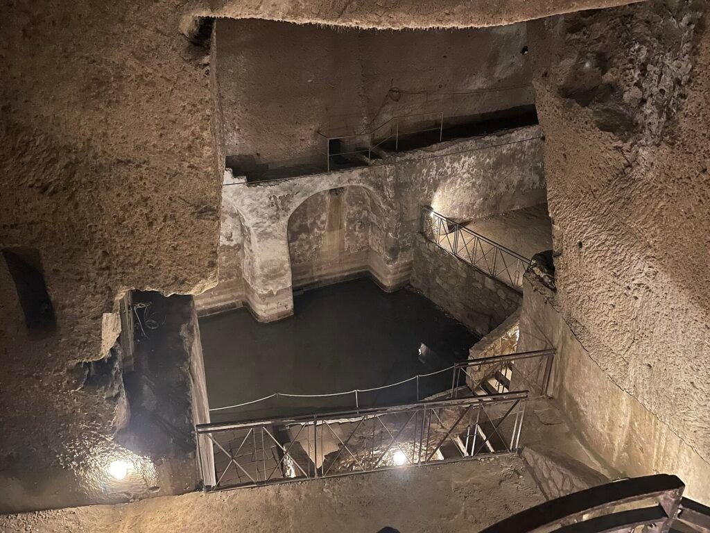 Nápoles subterrânea