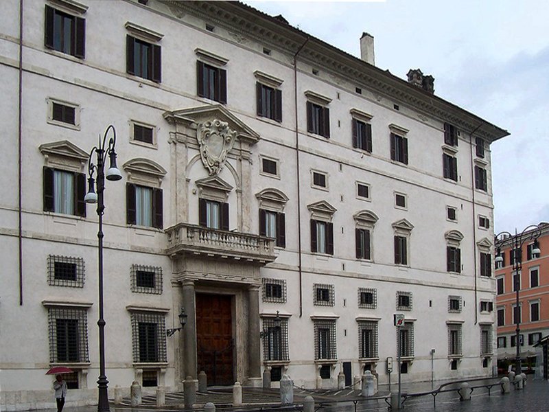 Palazzo-Borghese.jpg