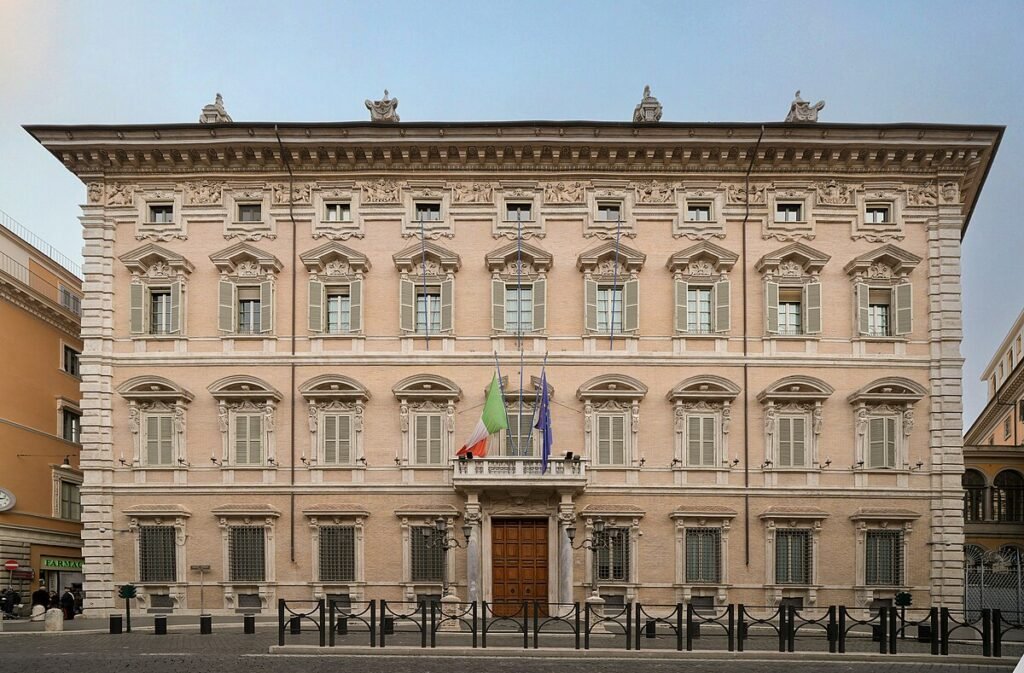 Palazzo-Madama.jpg