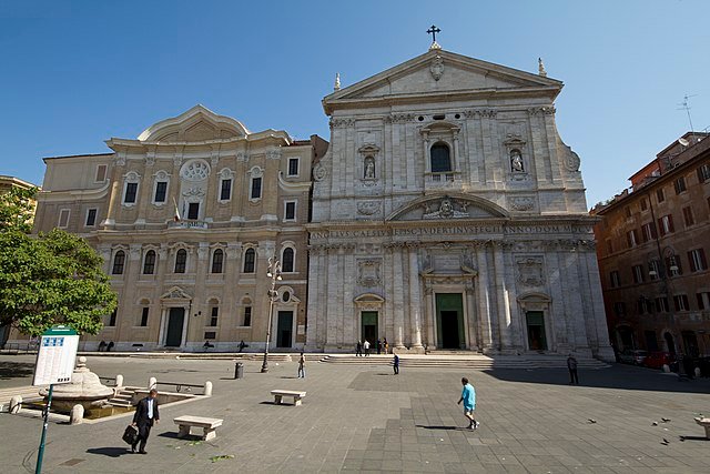 Piazza-della-Chiesa-Nuova.jpg